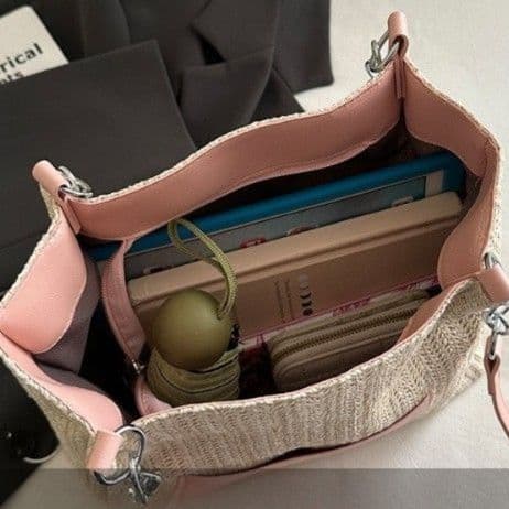 ビジネスバッグ レディース 麦わら風ポケット付きチェーントート