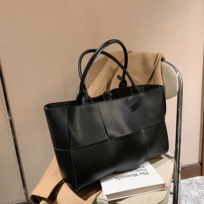 ビジネスバッグ レディース 格子模様の上品トートバッグ
