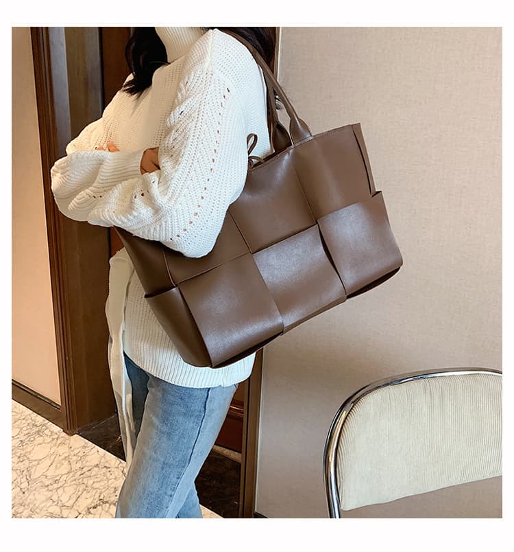 ビジネスバッグ レディース 格子模様の上品トートバッグ