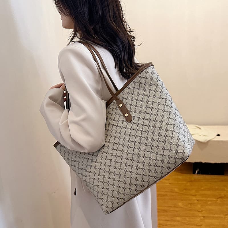 ビジネスバッグ レディース 上品格子柄 大容量トートバッグ