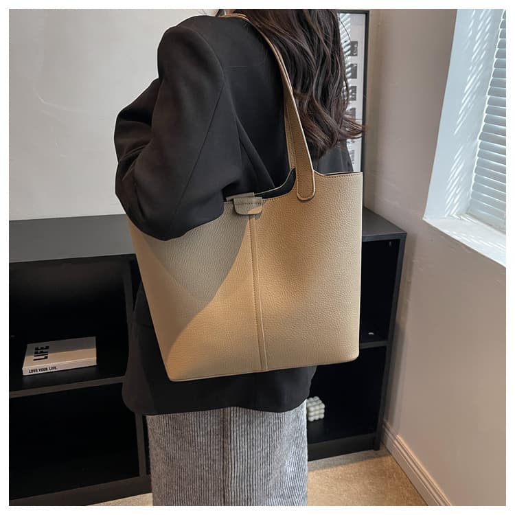 ビジネスバッグ レディース 上品シンプル 大容量トートバッグ