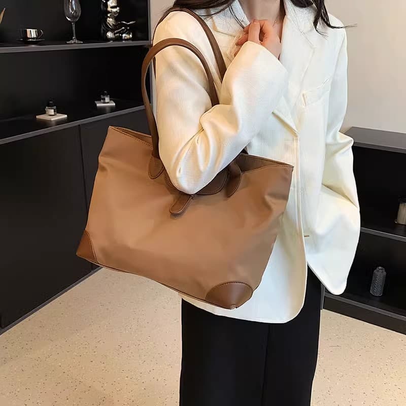 ビジネスバッグ レディース 上品 軽量 高級感 トートバッグ